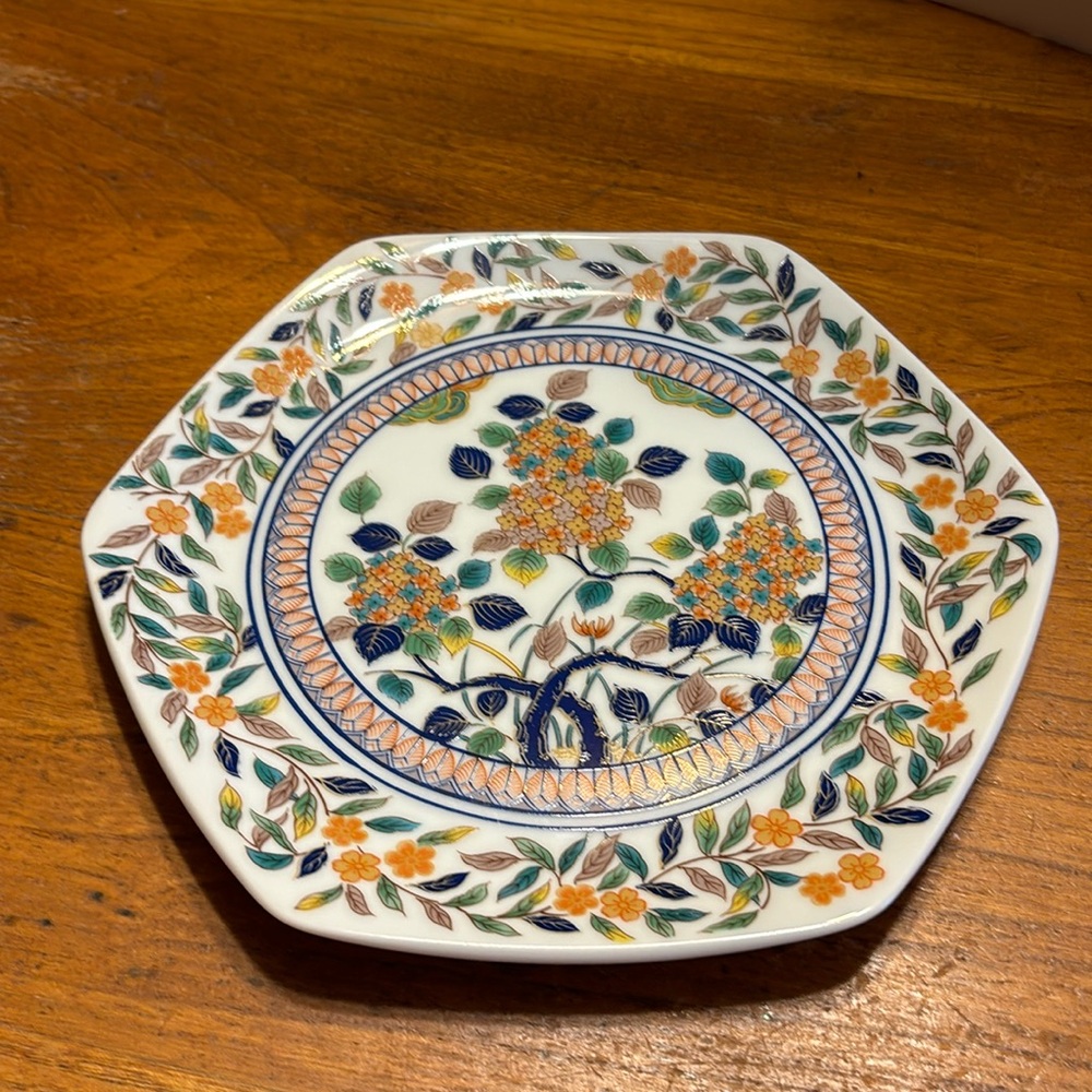 Vintage Colonial Candle Company hexagon raised floral design porcelain plate